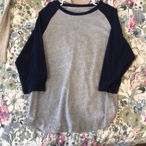 Baseball tee